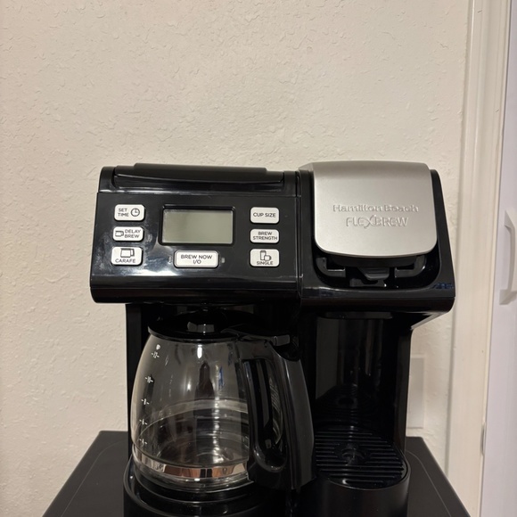Hamilton Beach FlexBrew Trio 2-Way Programmable Coffee Maker - Picture 2 of 5